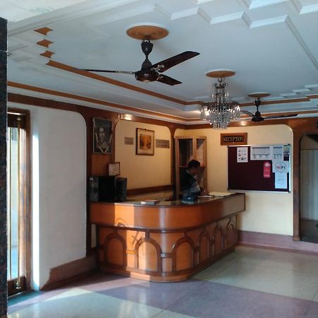 Hotel Ajaya Βαρανάσι Εξωτερικό φωτογραφία
