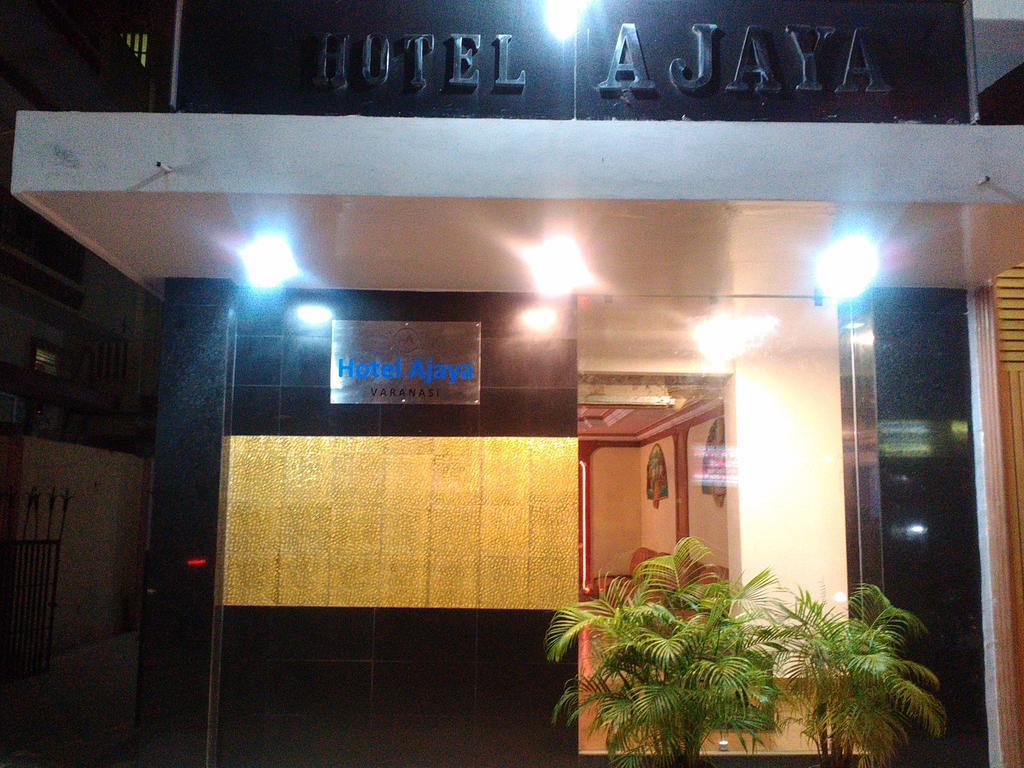 Hotel Ajaya Βαρανάσι Εξωτερικό φωτογραφία